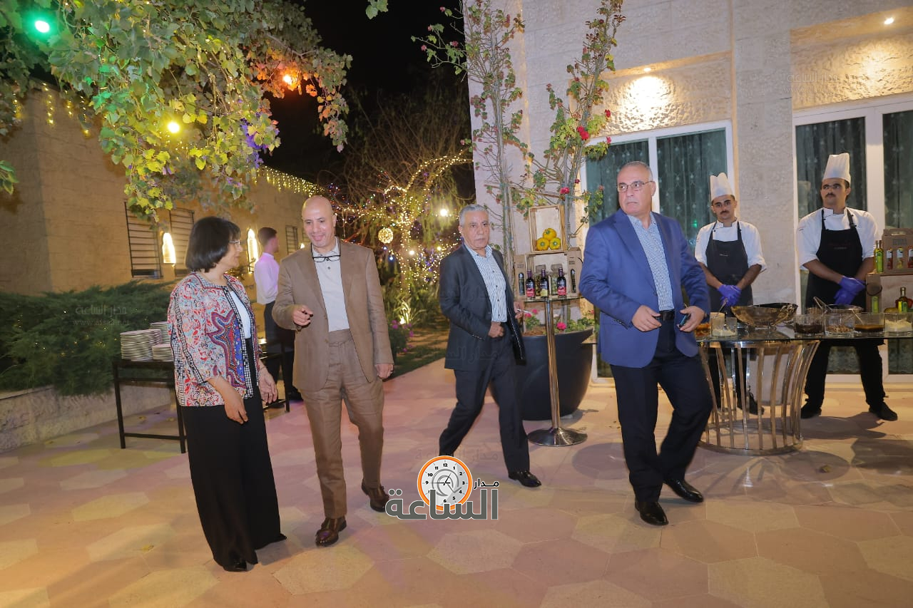 Madar Al-Saa Images 0.6022499149214419