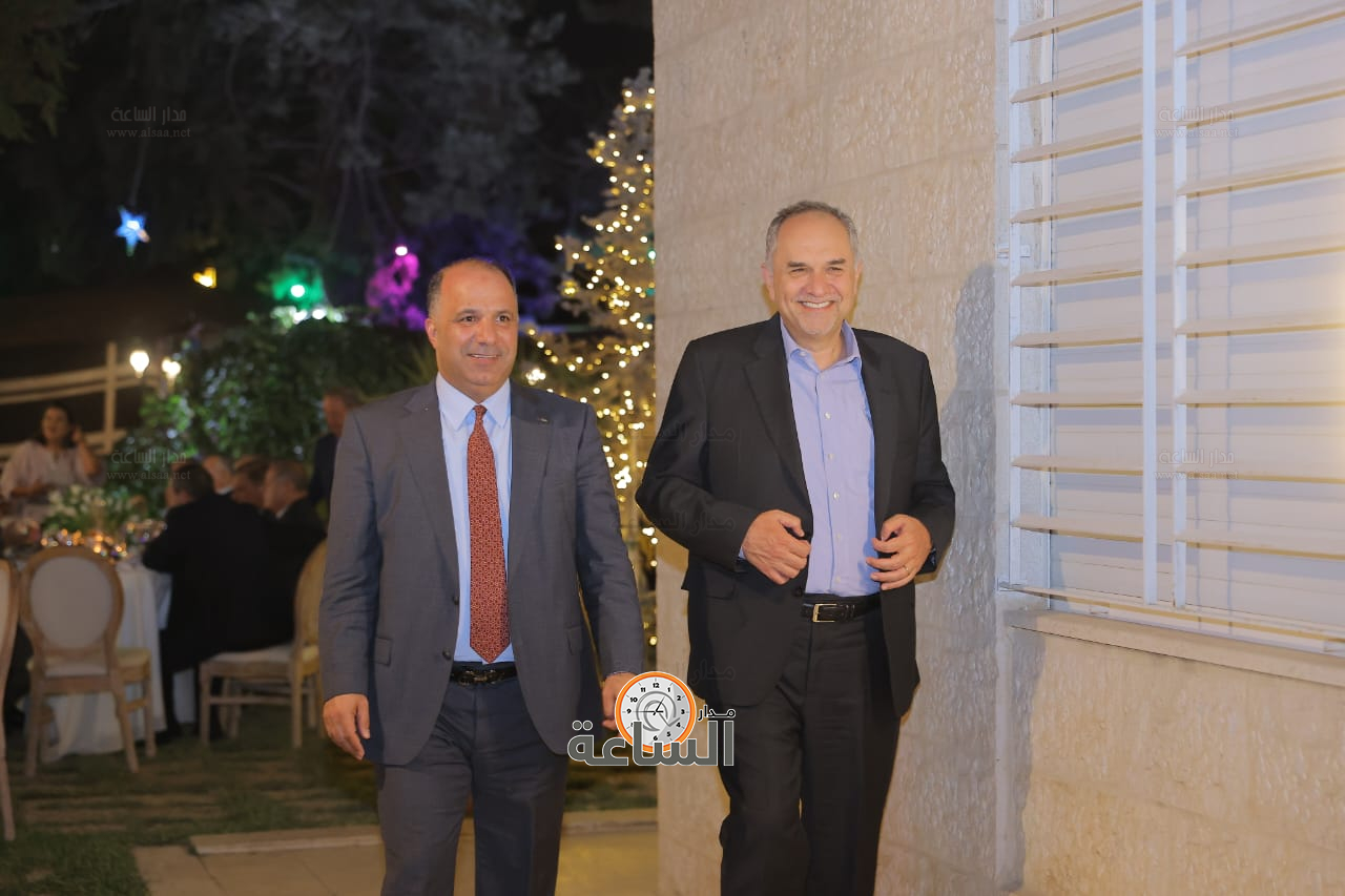 Madar Al-Saa Images 0.450369384561629