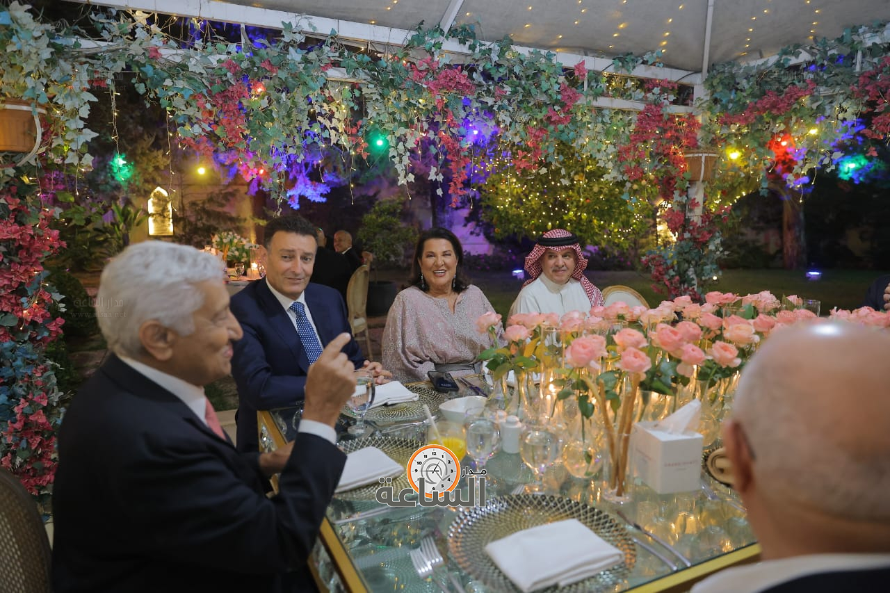 Madar Al-Saa Images 0.611193641500297