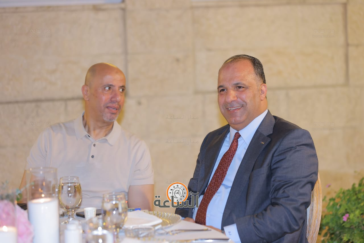 Madar Al-Saa Images 0.5765587845841158