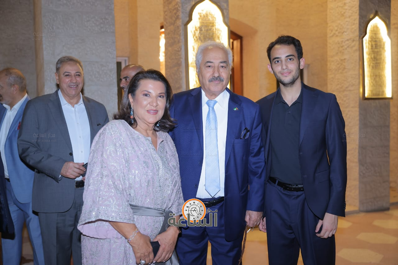 Madar Al-Saa Images 0.9722436389299974