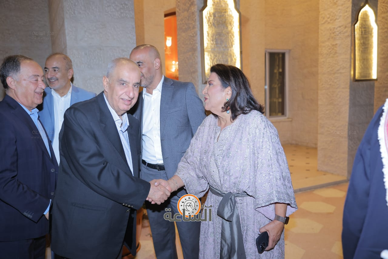 Madar Al-Saa Images 0.7699634721767111