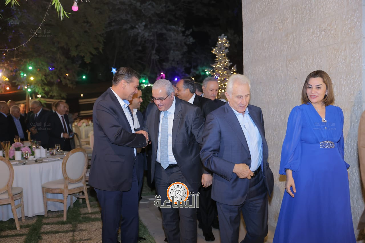 Madar Al-Saa Images 0.23219196305401535