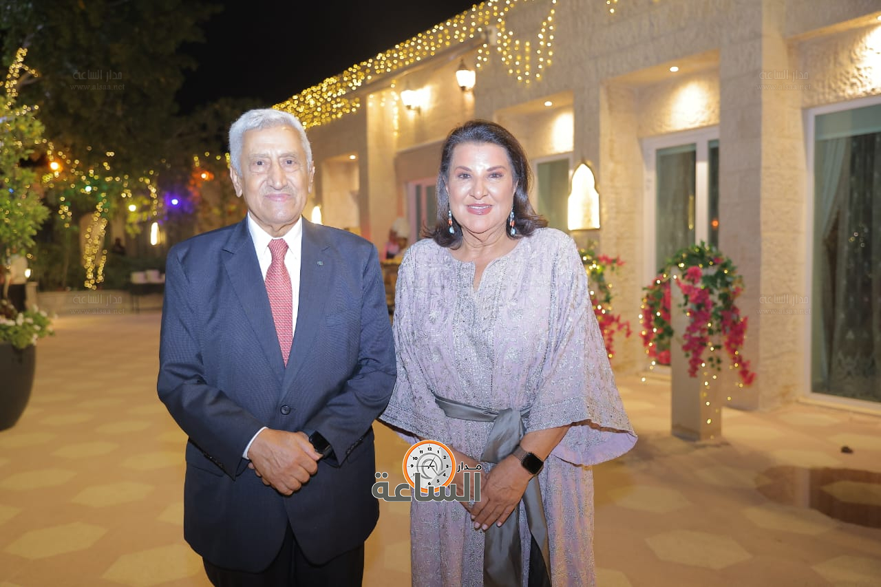 Madar Al-Saa Images 0.14632073377416144