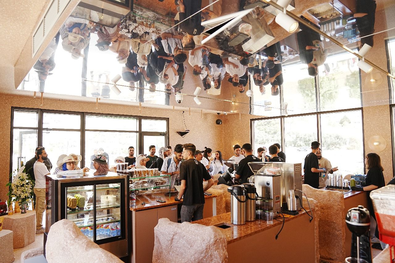 Madar Al-Saa Images 0.5974201696418033