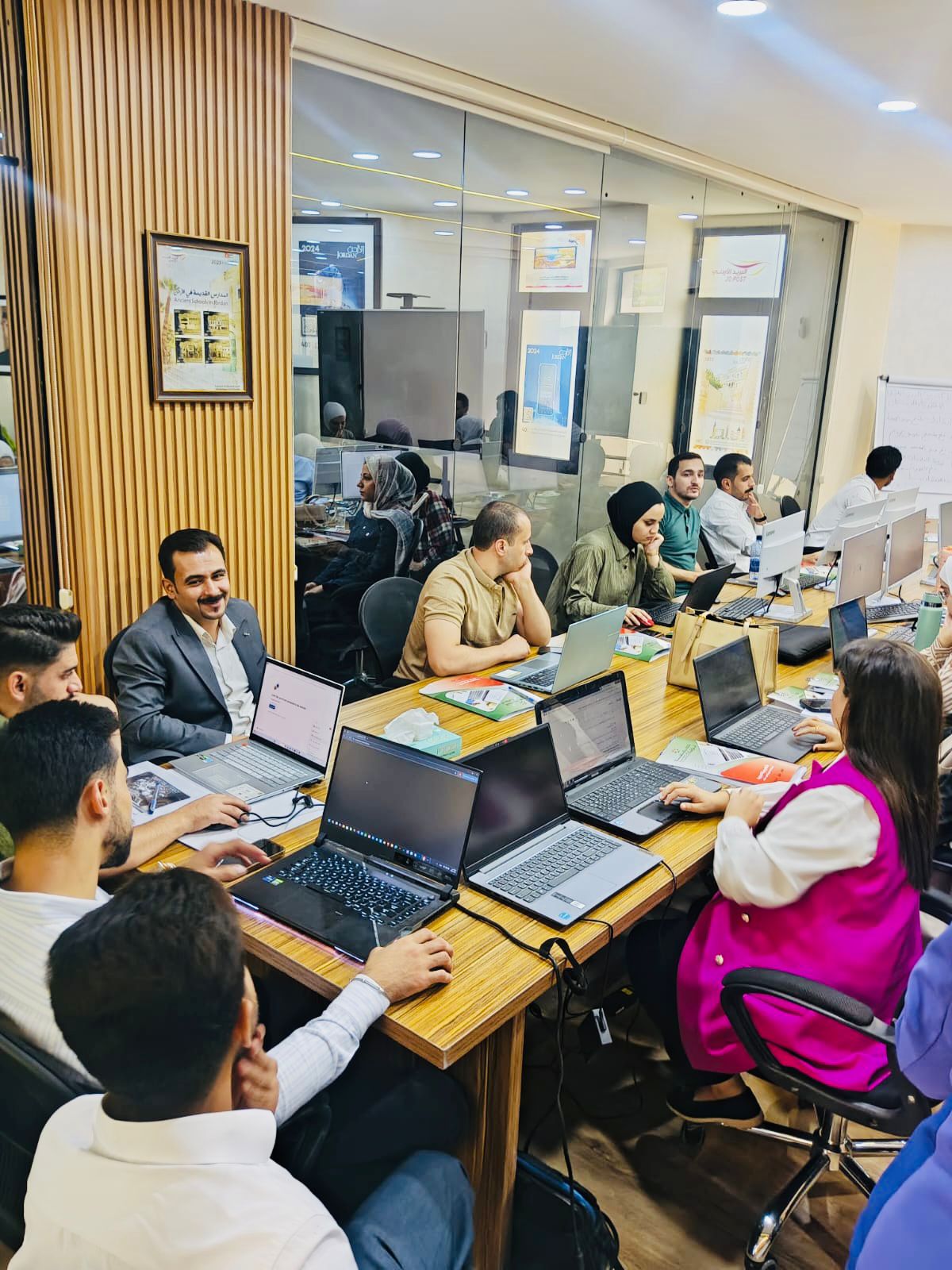 Madar Al-Saa Images 0.9017193249370679