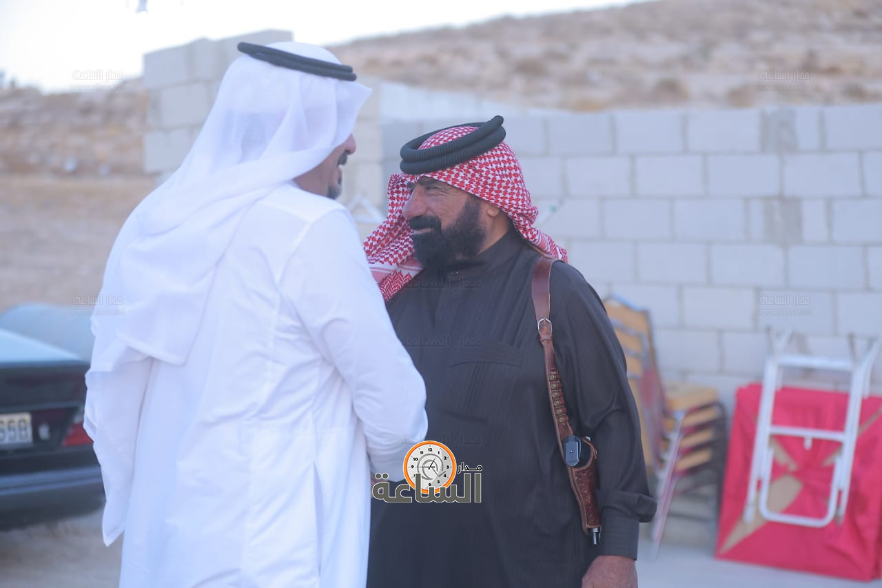 Madar Al-Saa Images 0.01598735161664211