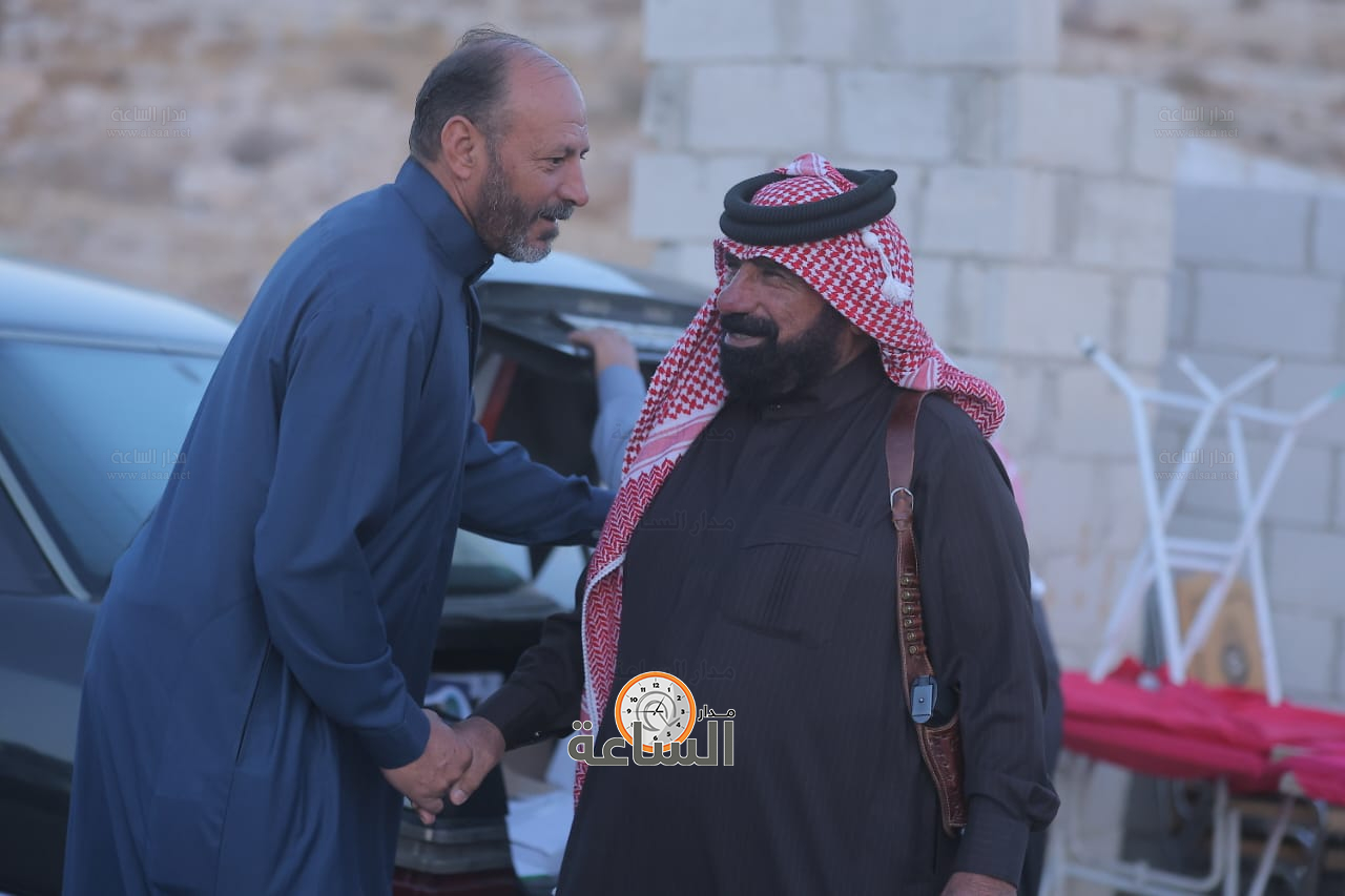 Madar Al-Saa Images 0.7425150646646647