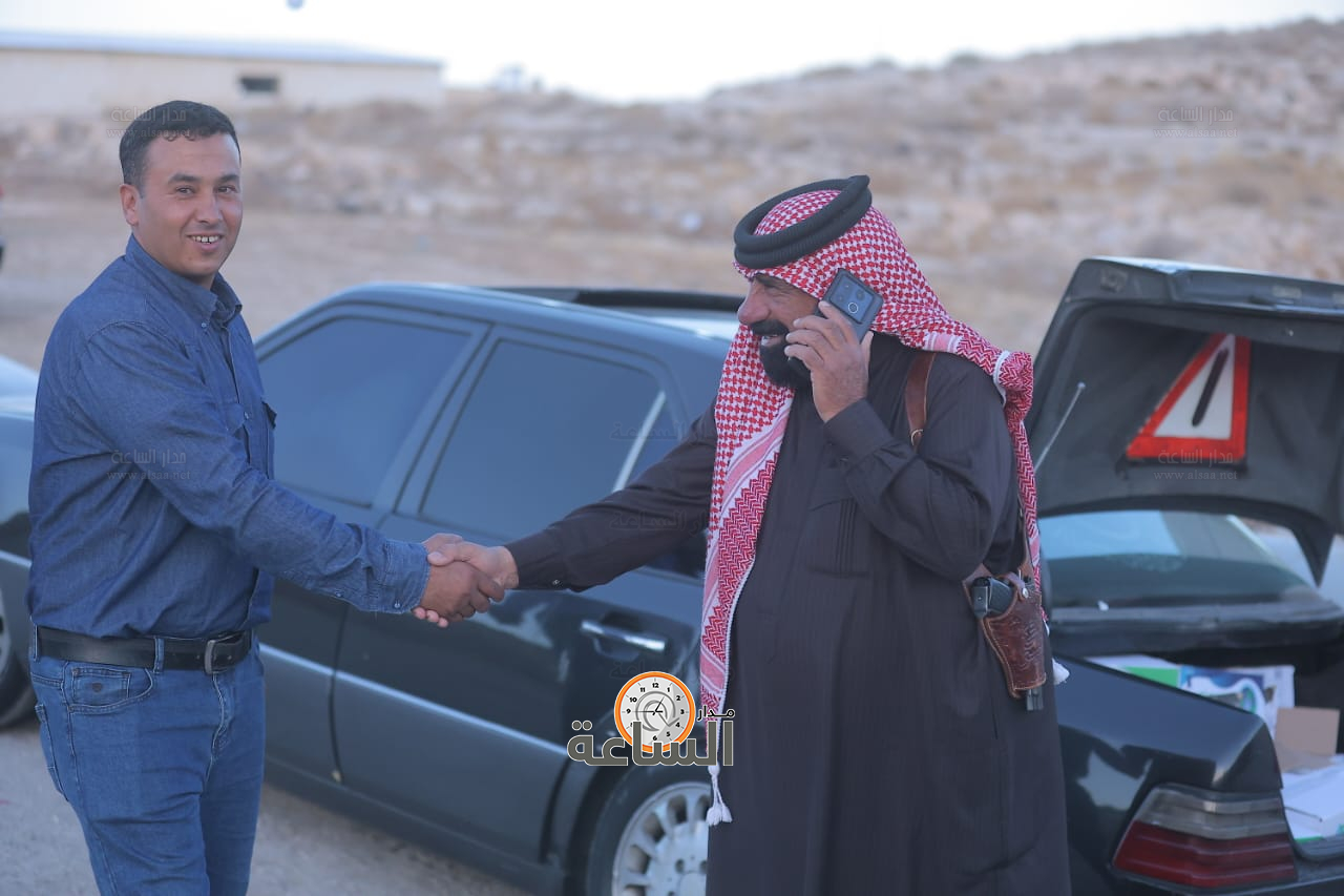 Madar Al-Saa Images 0.8965721478516965