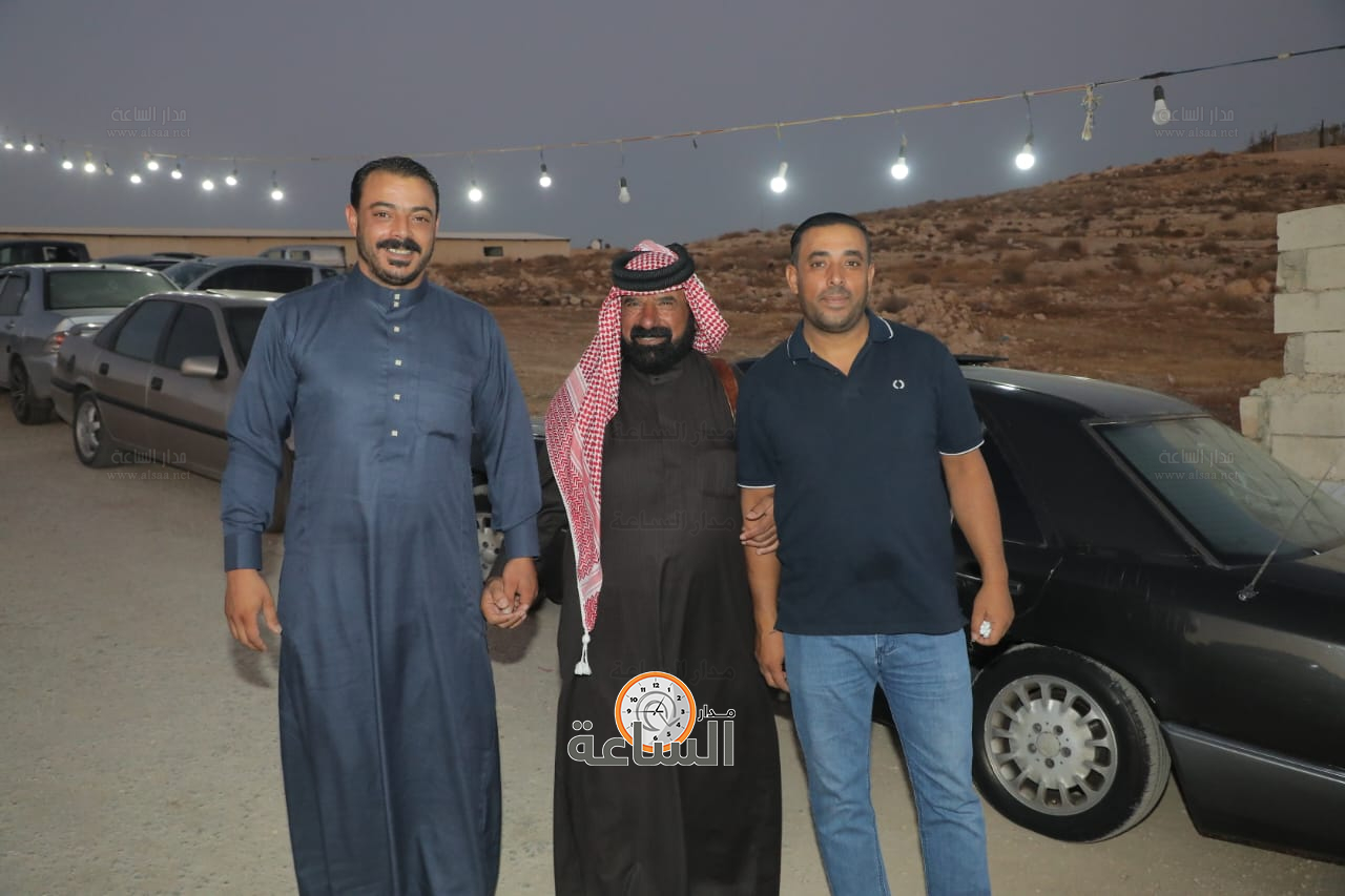 Madar Al-Saa Images 0.13607452829413125