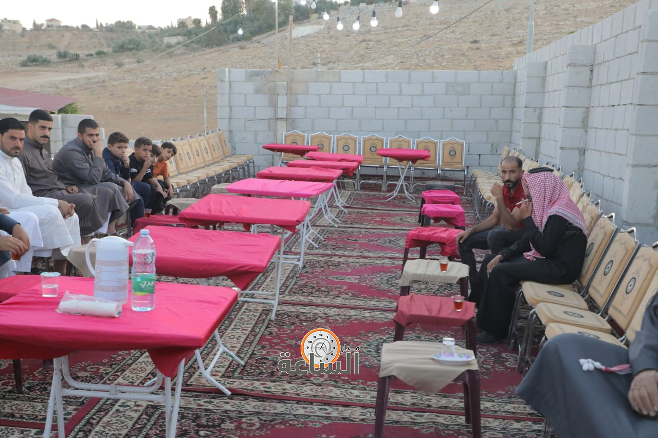 Madar Al-Saa Images 0.374578251280412