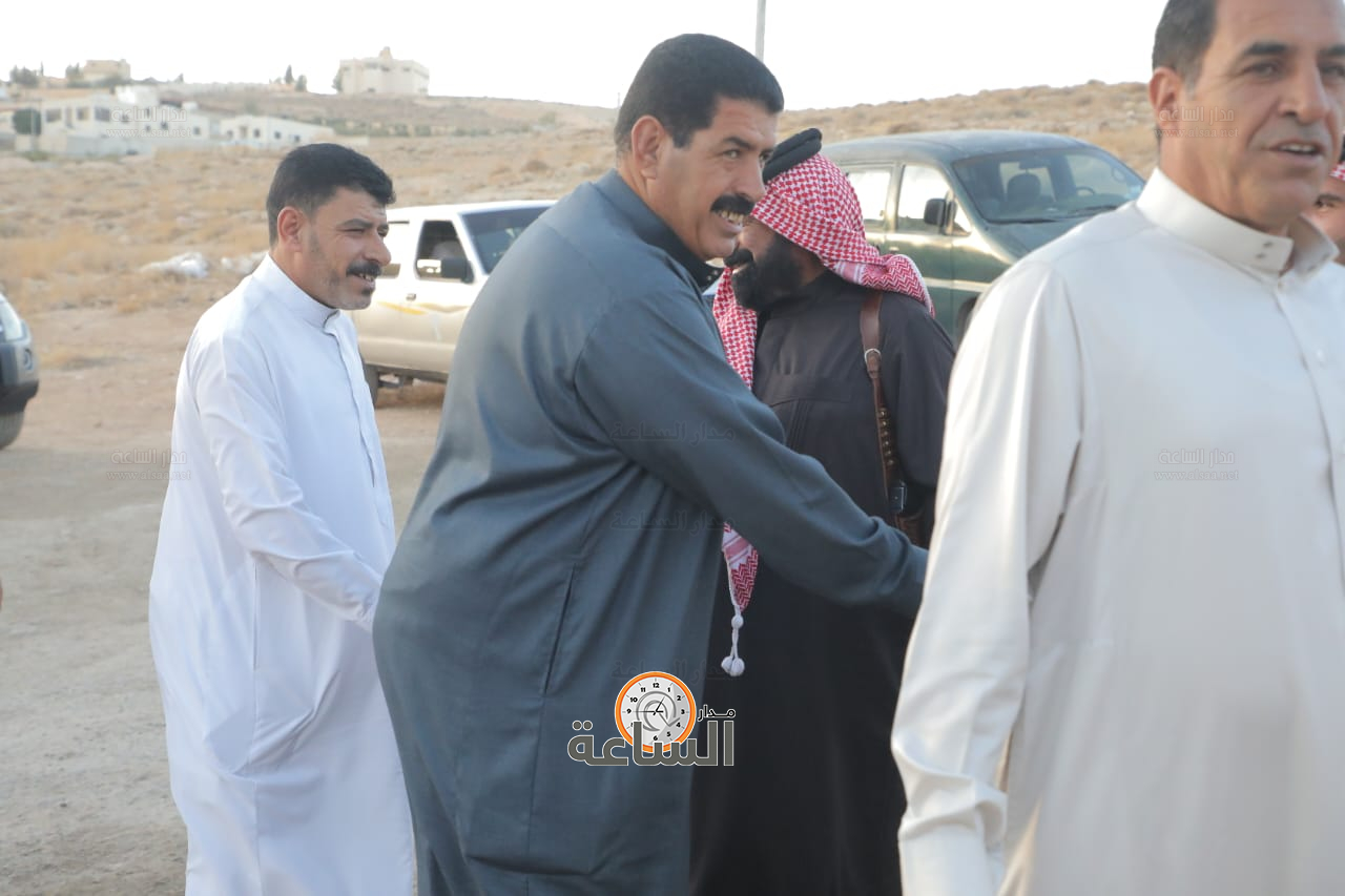 Madar Al-Saa Images 0.35517099982415834