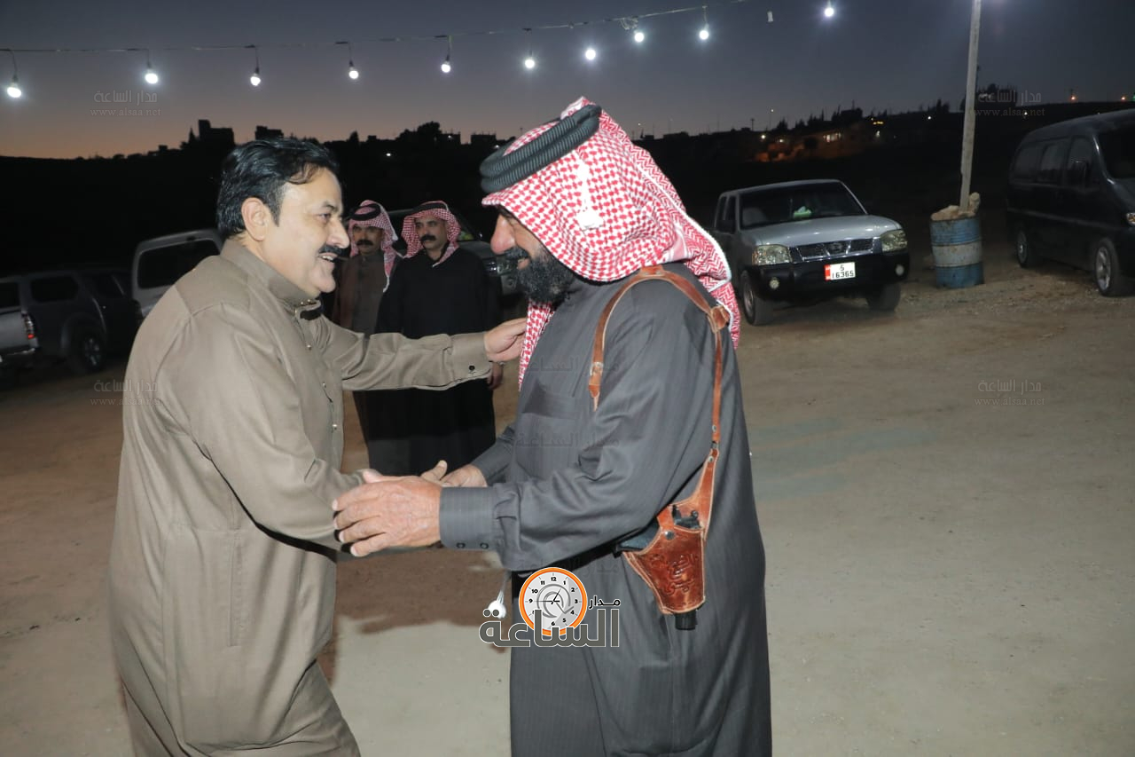 Madar Al-Saa Images 0.3851342133746565