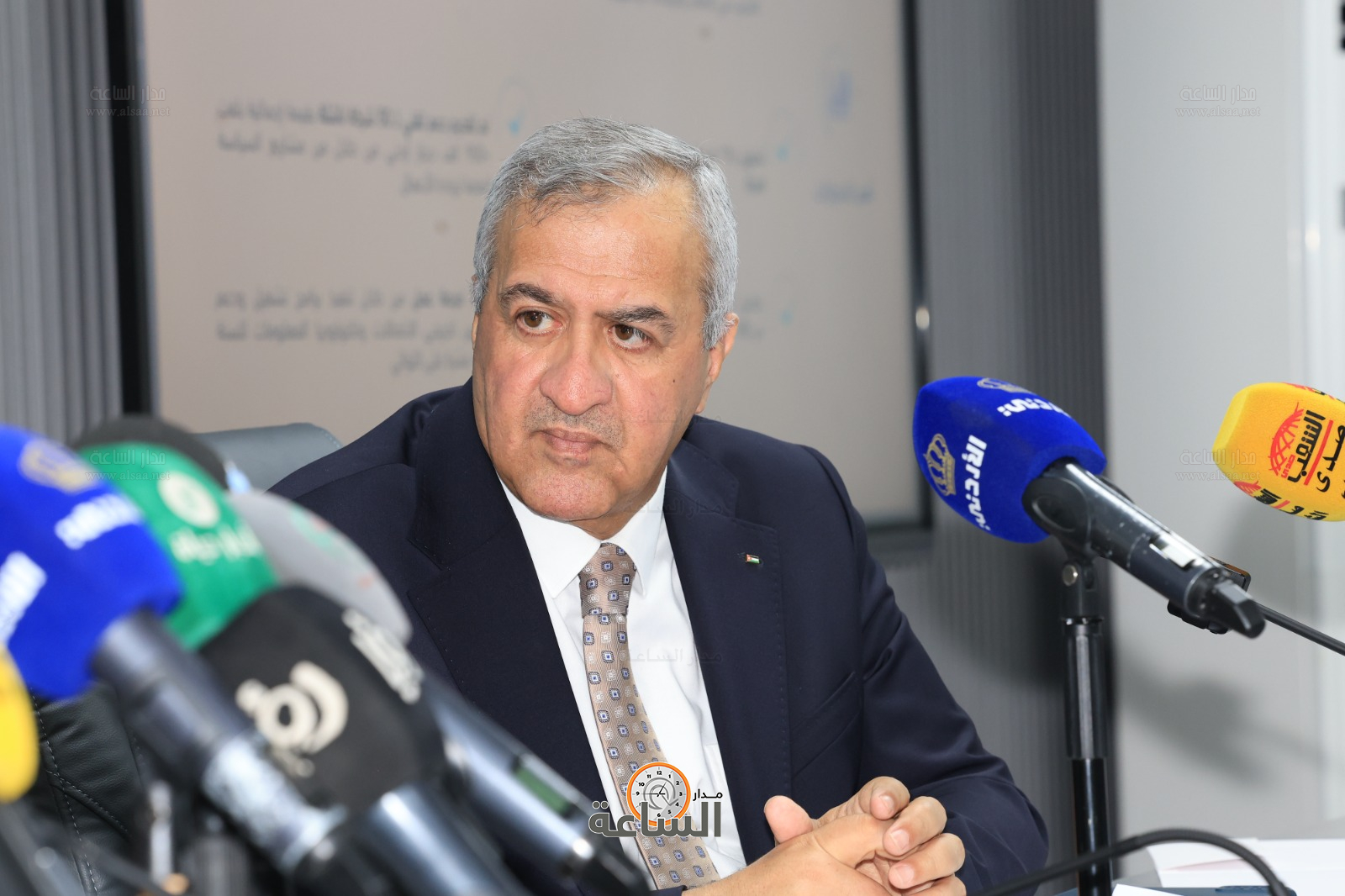 Madar Al-Saa Images 0.8749896028388308