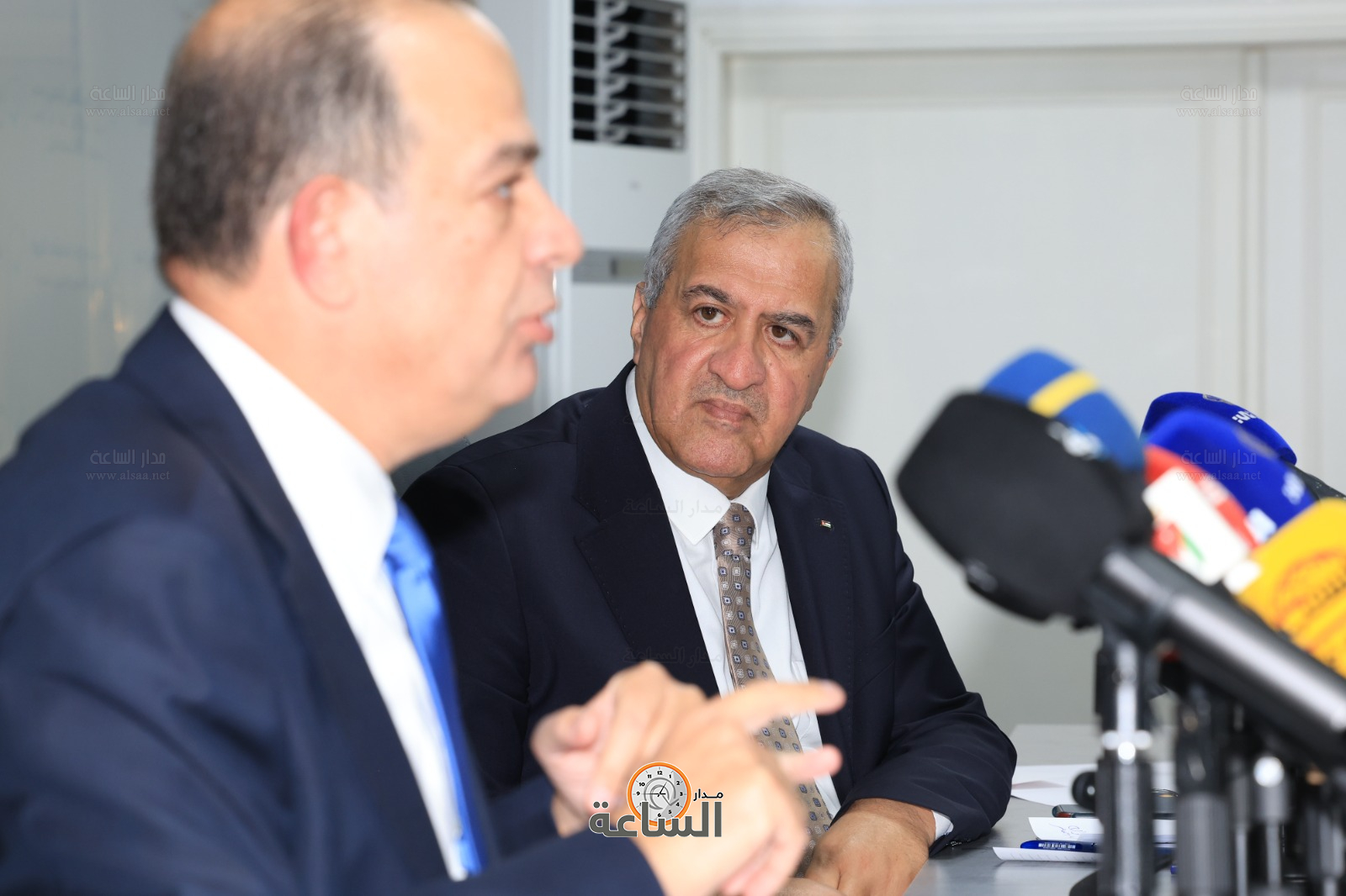 Madar Al-Saa Images 0.3438899354565398