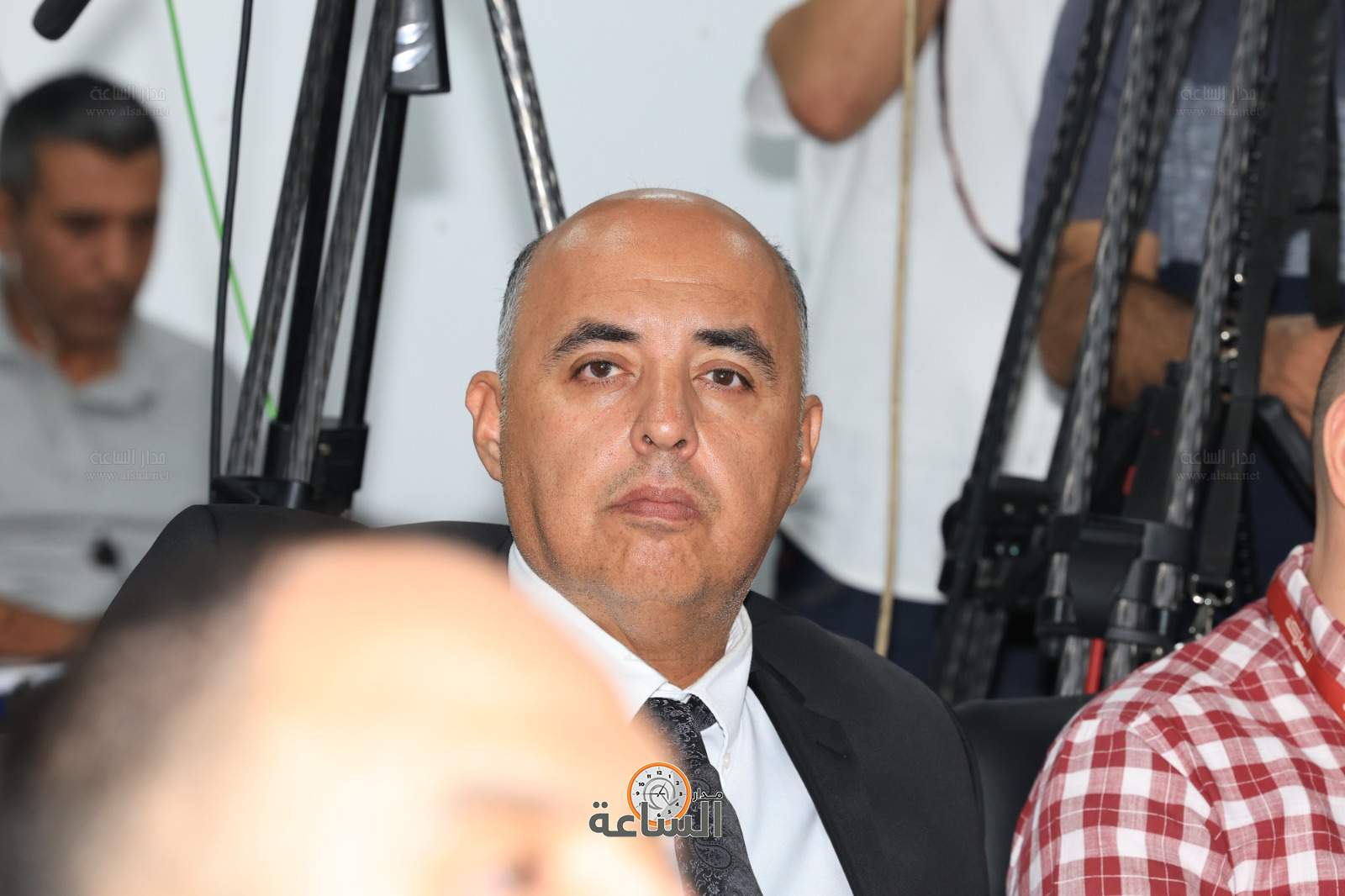 Madar Al-Saa Images 0.2394423550596142