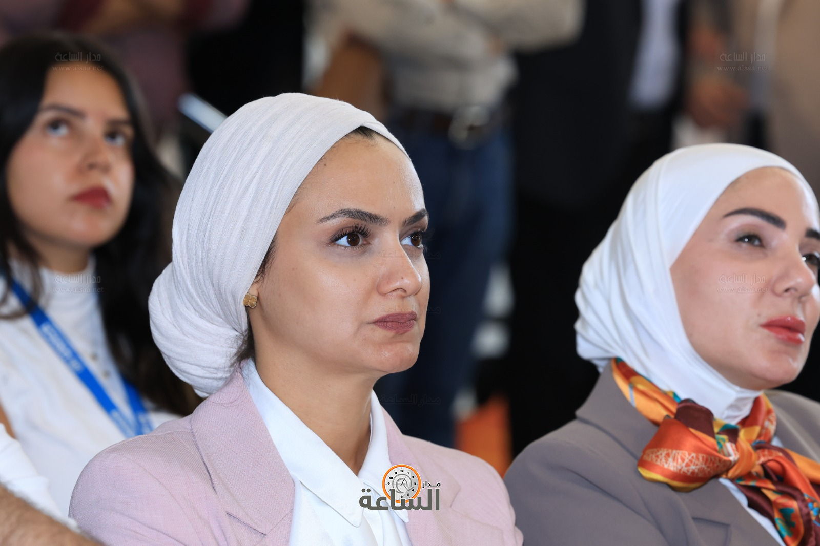 Madar Al-Saa Images 0.7226487057700499