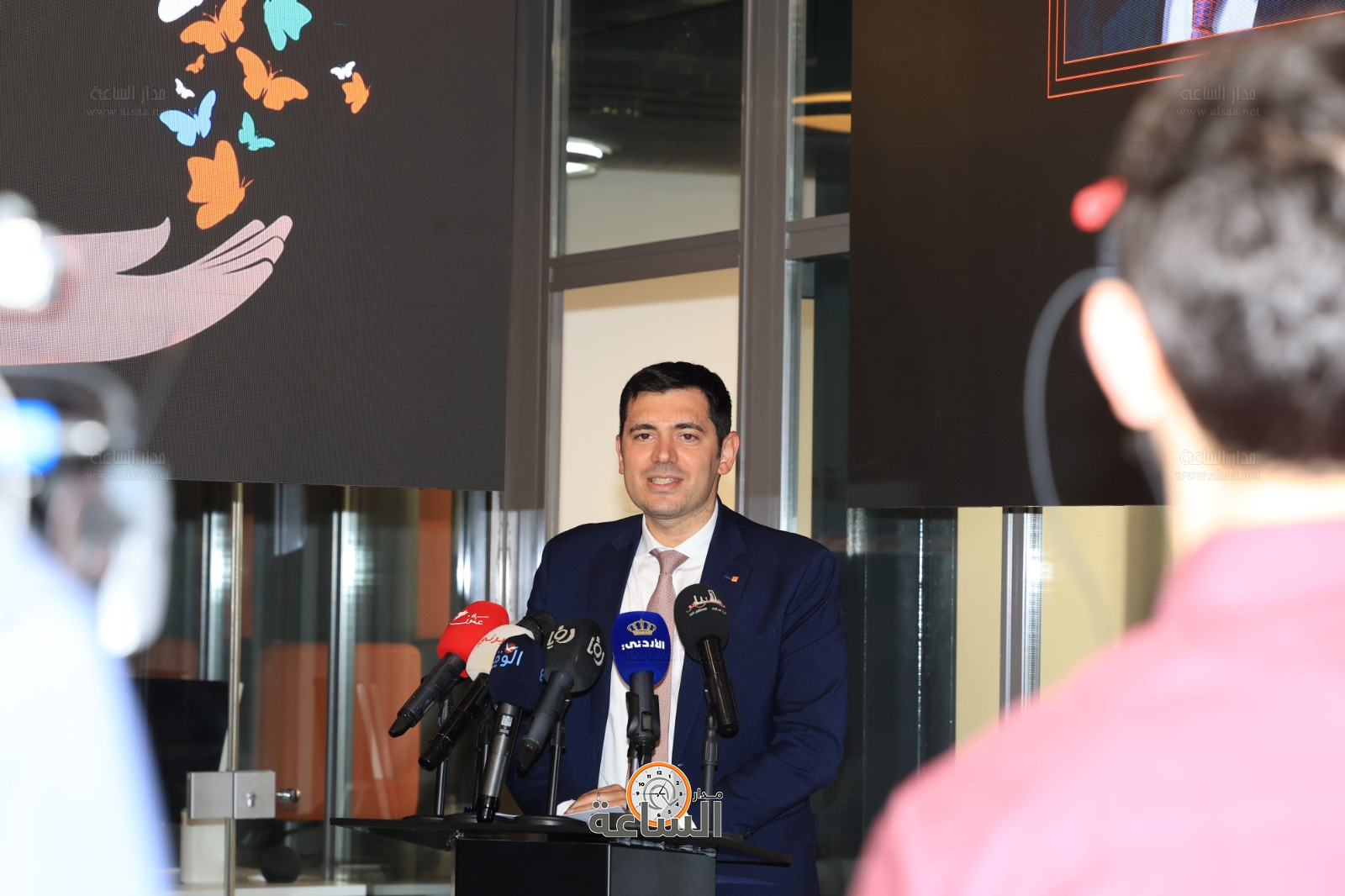 Madar Al-Saa Images 0.42607577984569545