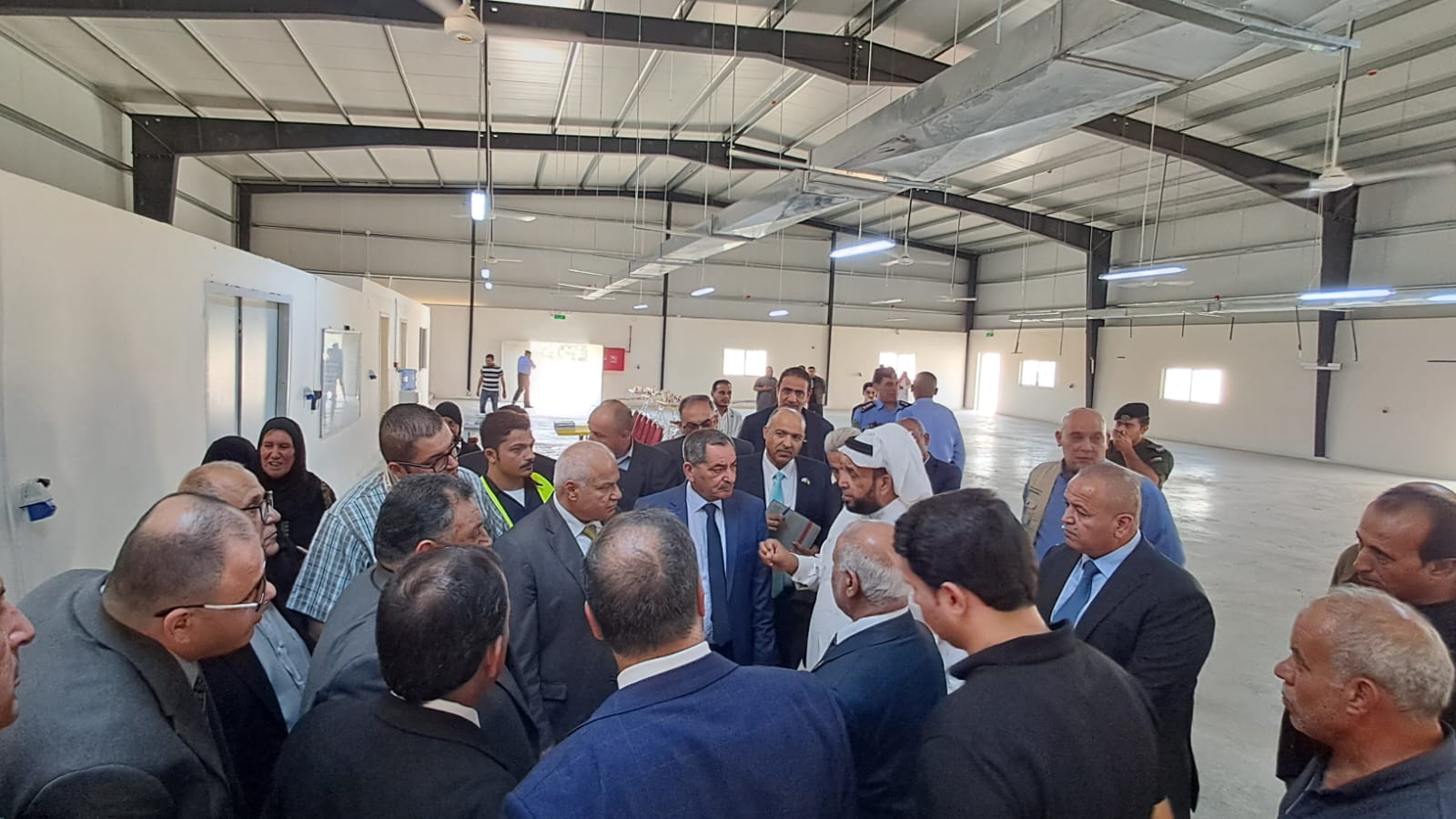 Madar Al-Saa Images 0.2521266630584018