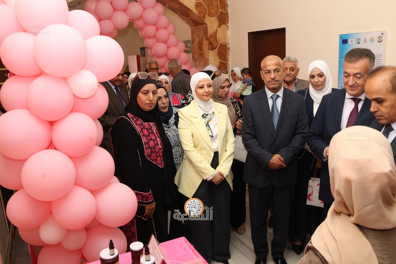 Madar Al-Saa Images 0.458565090037409