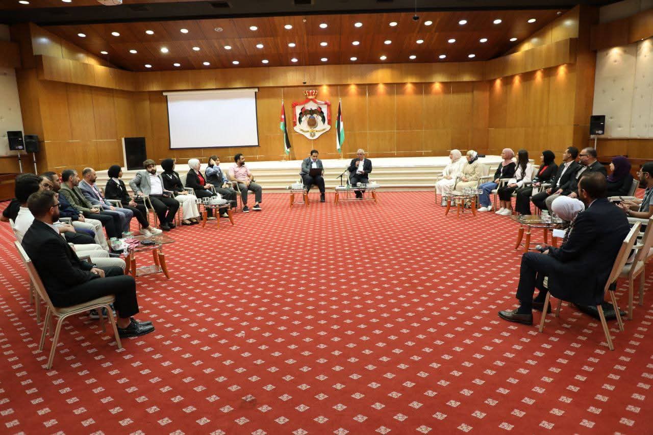 Madar Al-Saa Images 0.09478653764895884