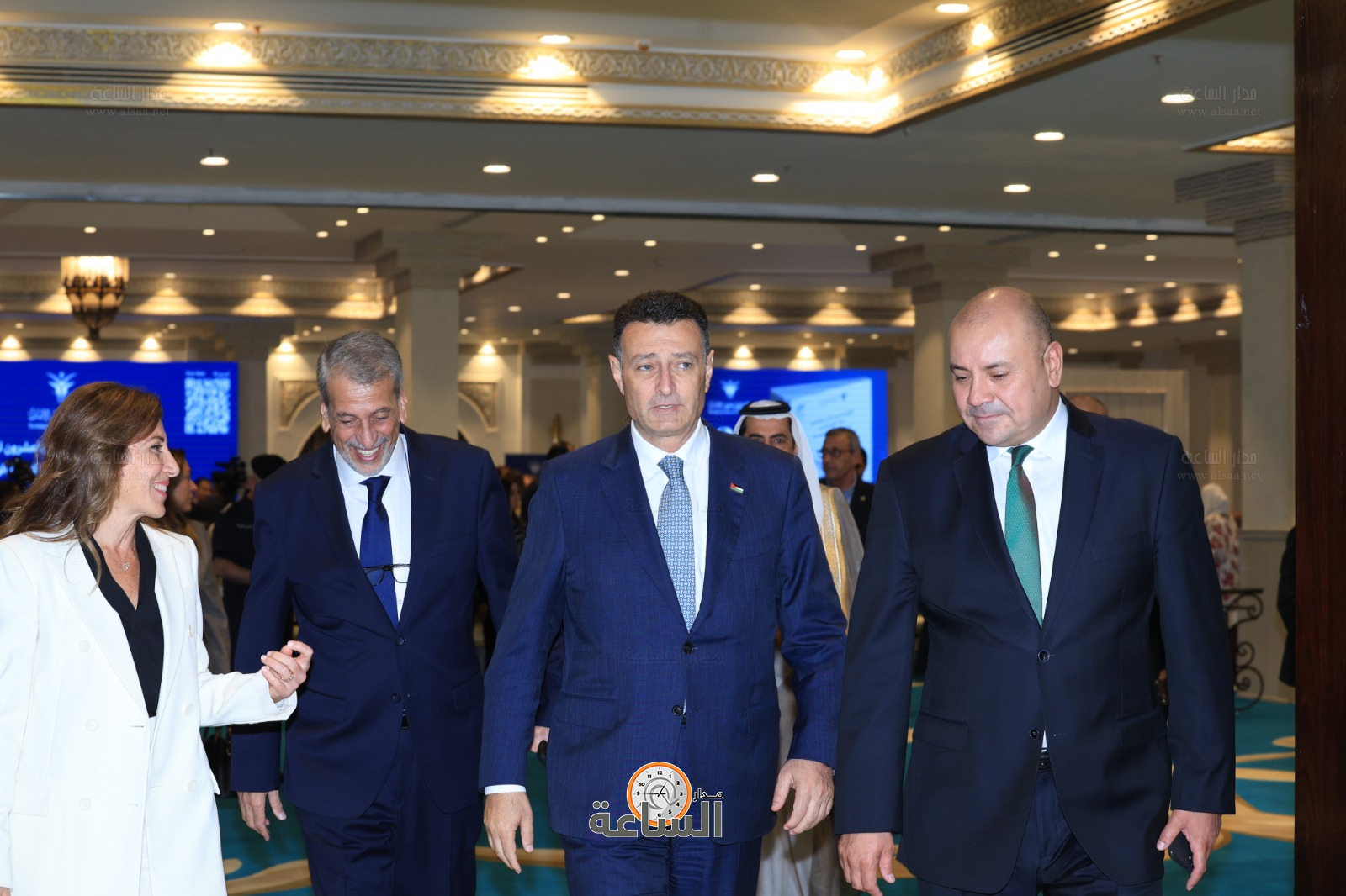 Madar Al-Saa Images 0.9751252911090162