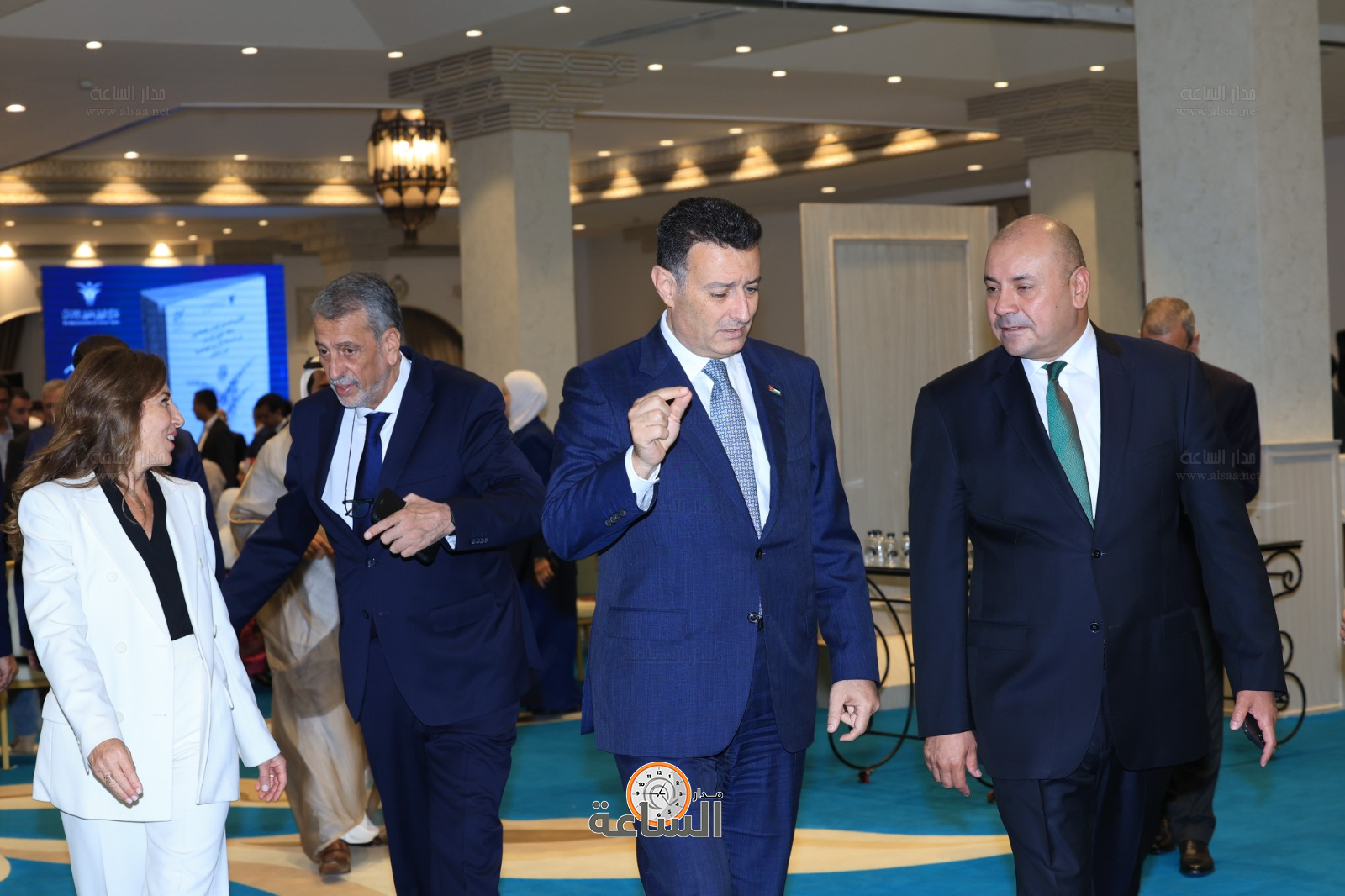 Madar Al-Saa Images 0.16978232107054492