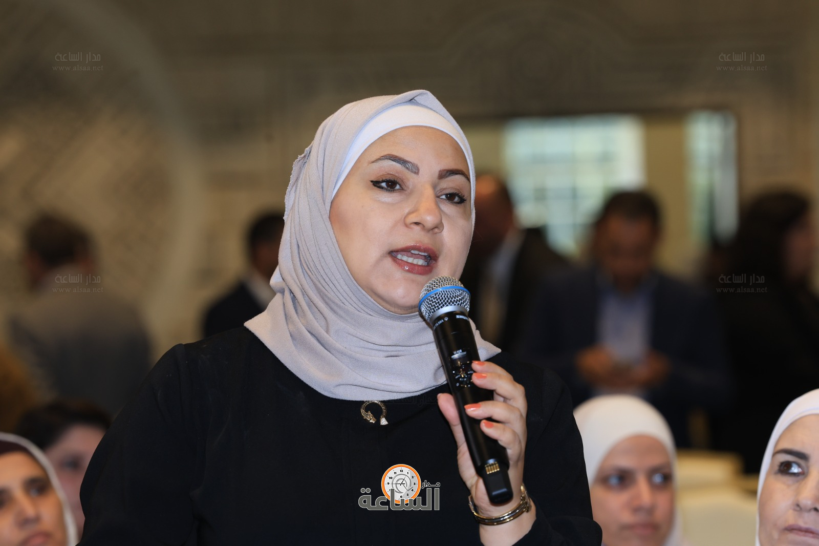 Madar Al-Saa Images 0.7824340451136012