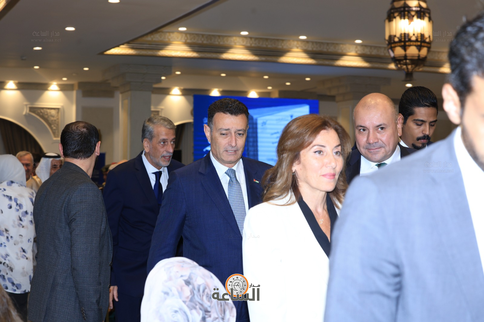 Madar Al-Saa Images 0.6331609814864512