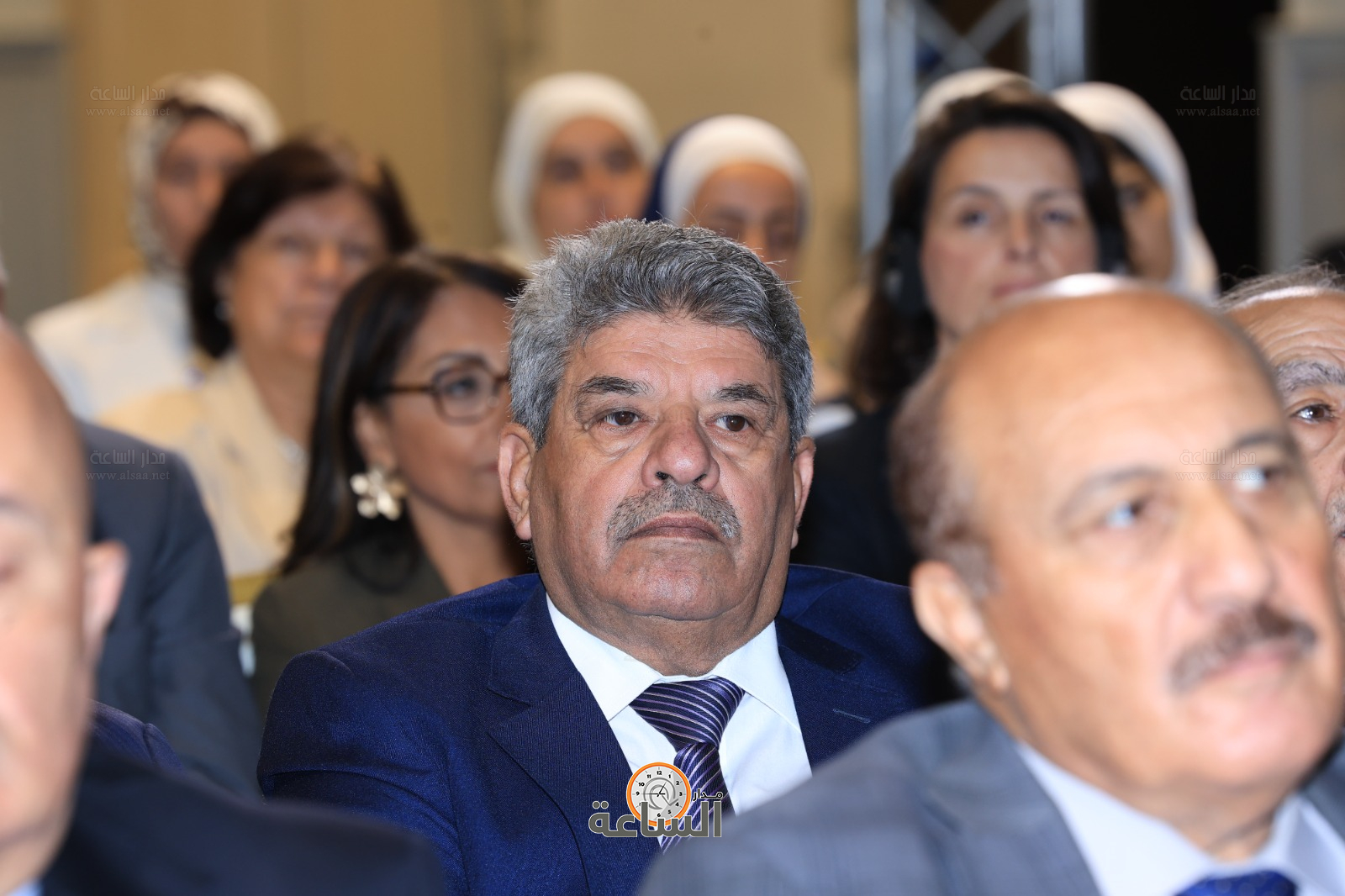 Madar Al-Saa Images 0.4884240460056878