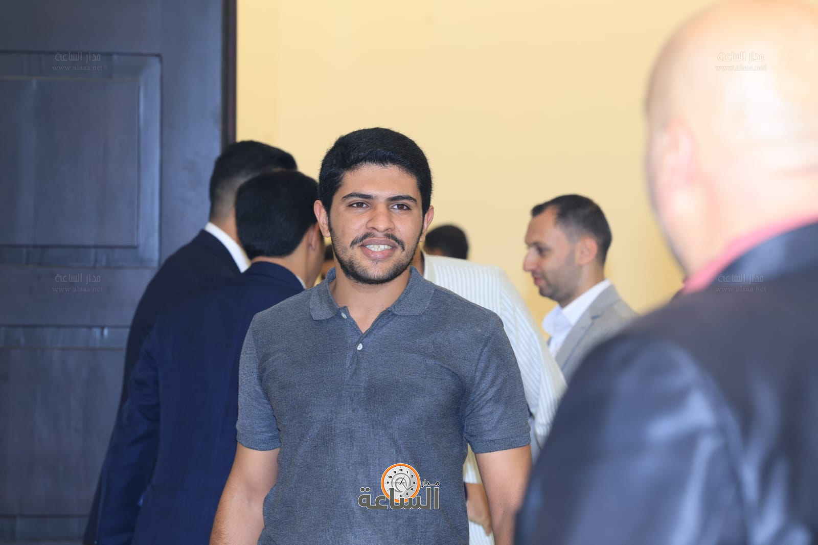 Madar Al-Saa Images 0.8775853741170186