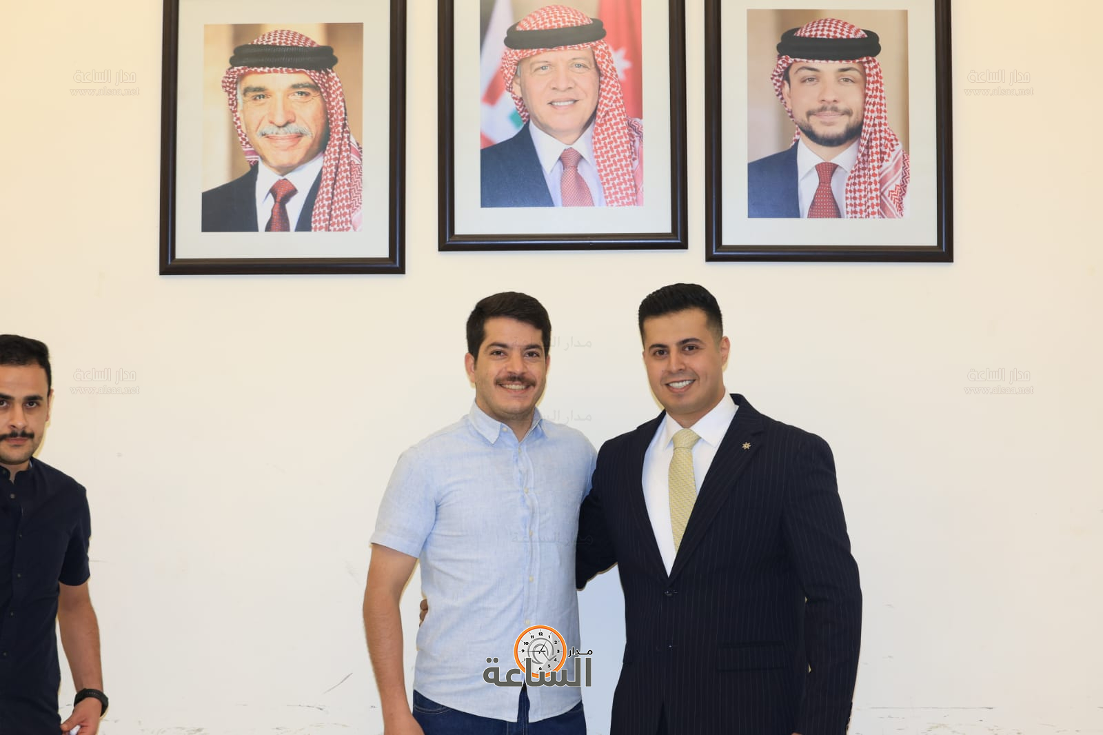 Madar Al-Saa Images 0.8537099424985576