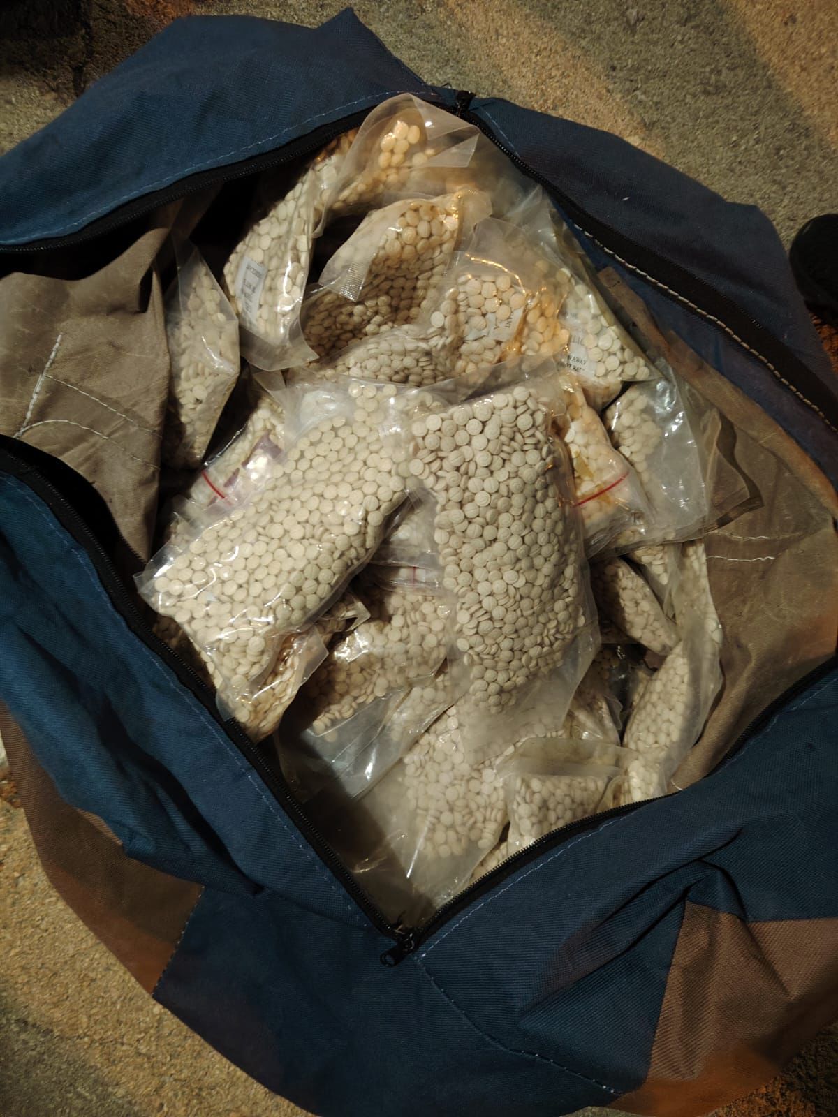 Madar Al-Saa Images 0.04286079352014627