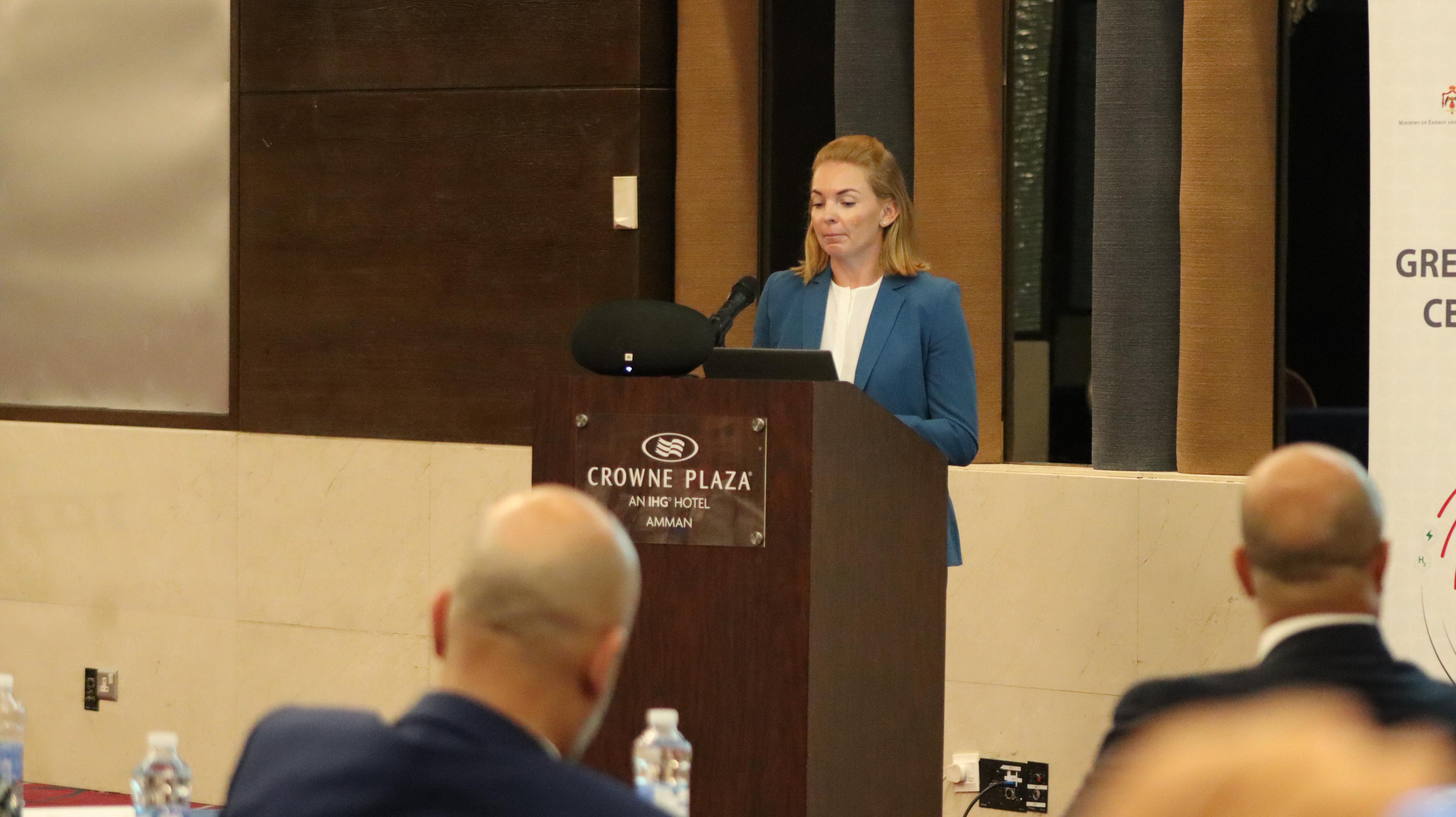 Madar Al-Saa Images 0.579707654603835