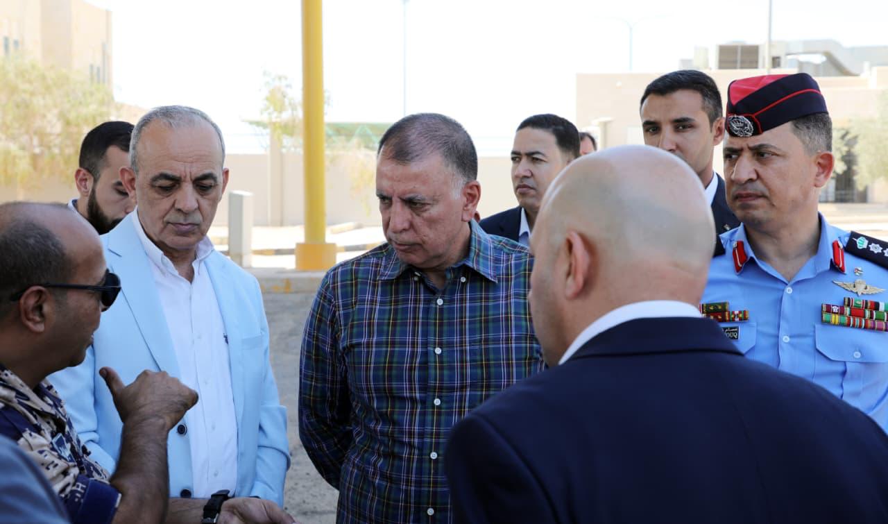 Madar Al-Saa Images 0.14656332797739147