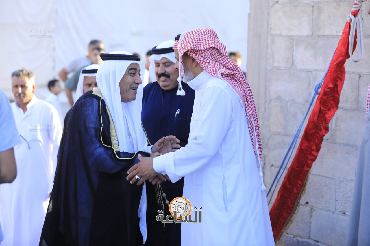 Madar Al-Saa Images 0.6691671330609894