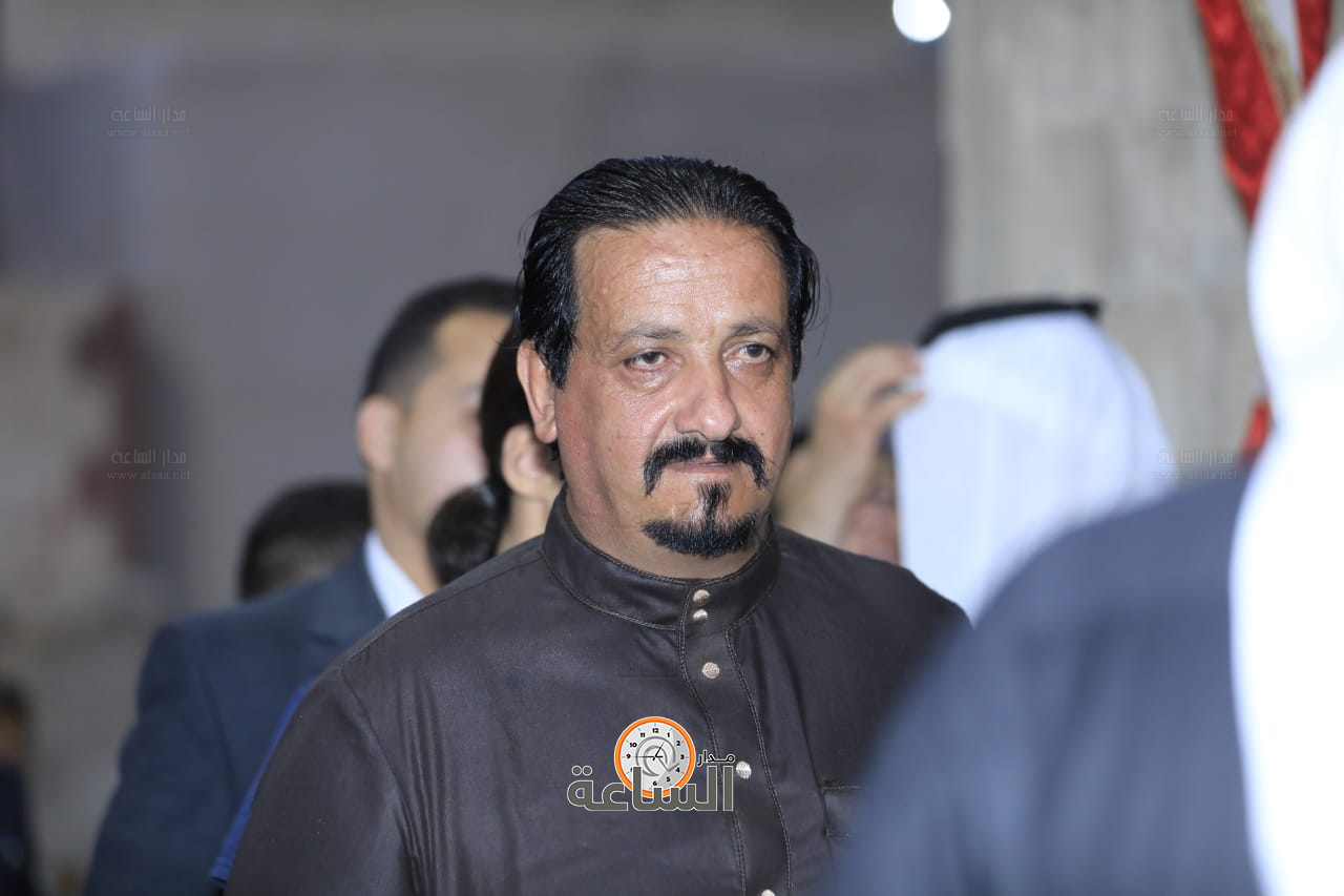 Madar Al-Saa Images 0.3740422568224242