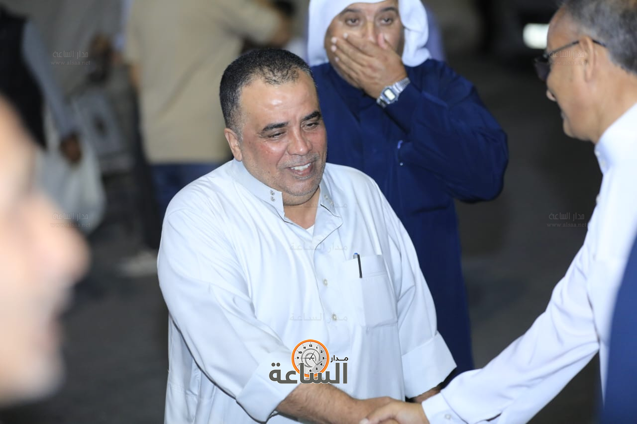 Madar Al-Saa Images 0.36146380546350687