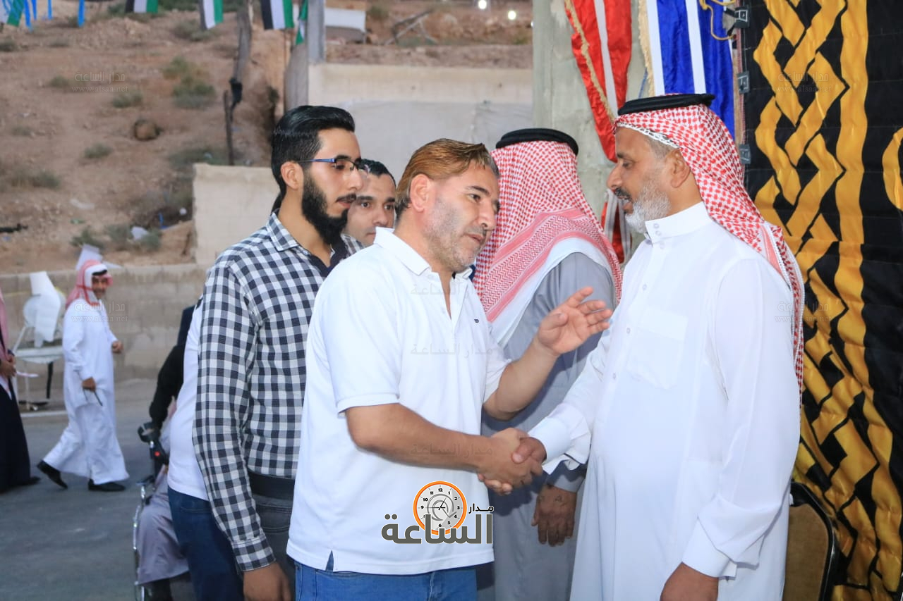 Madar Al-Saa Images 0.498614280093404