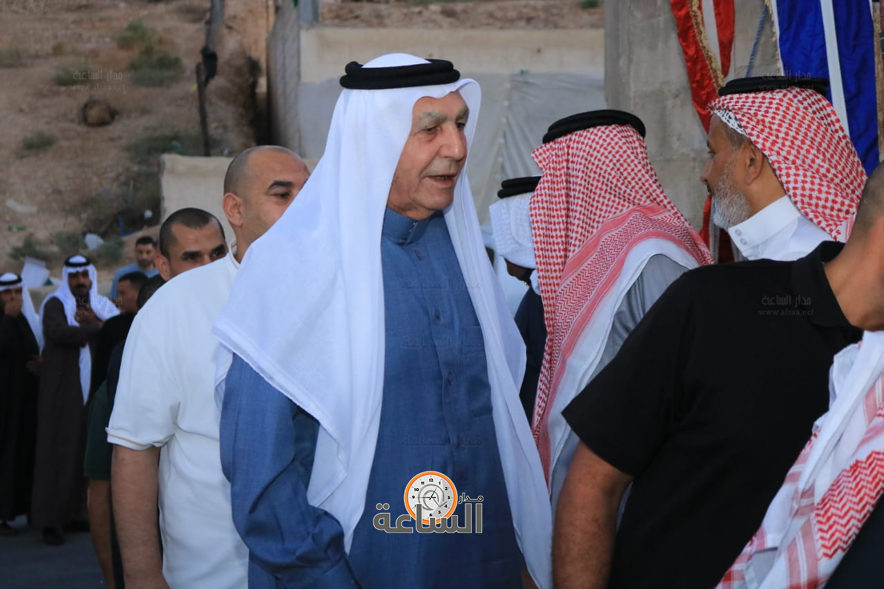 Madar Al-Saa Images 0.5922945873922094