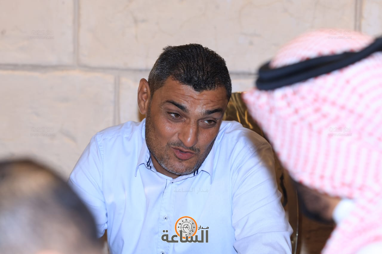 Madar Al-Saa Images 0.7275002055405313