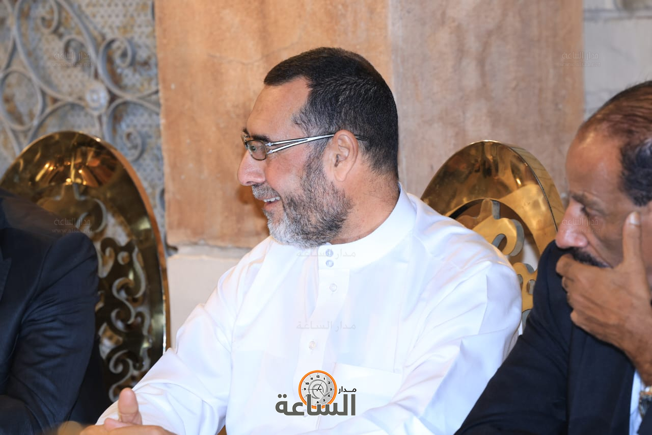 Madar Al-Saa Images 0.5616099350050419