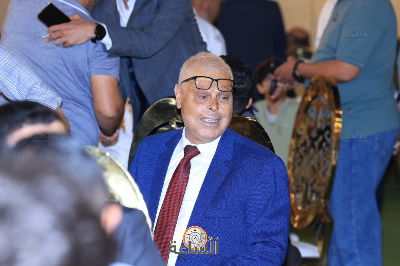 Madar Al-Saa Images 0.4065915223400407