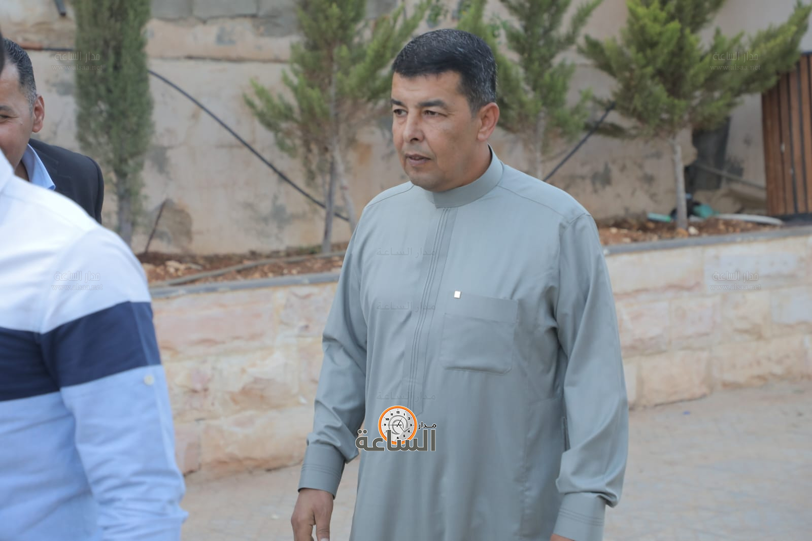 Madar Al-Saa Images 0.42137378455058927