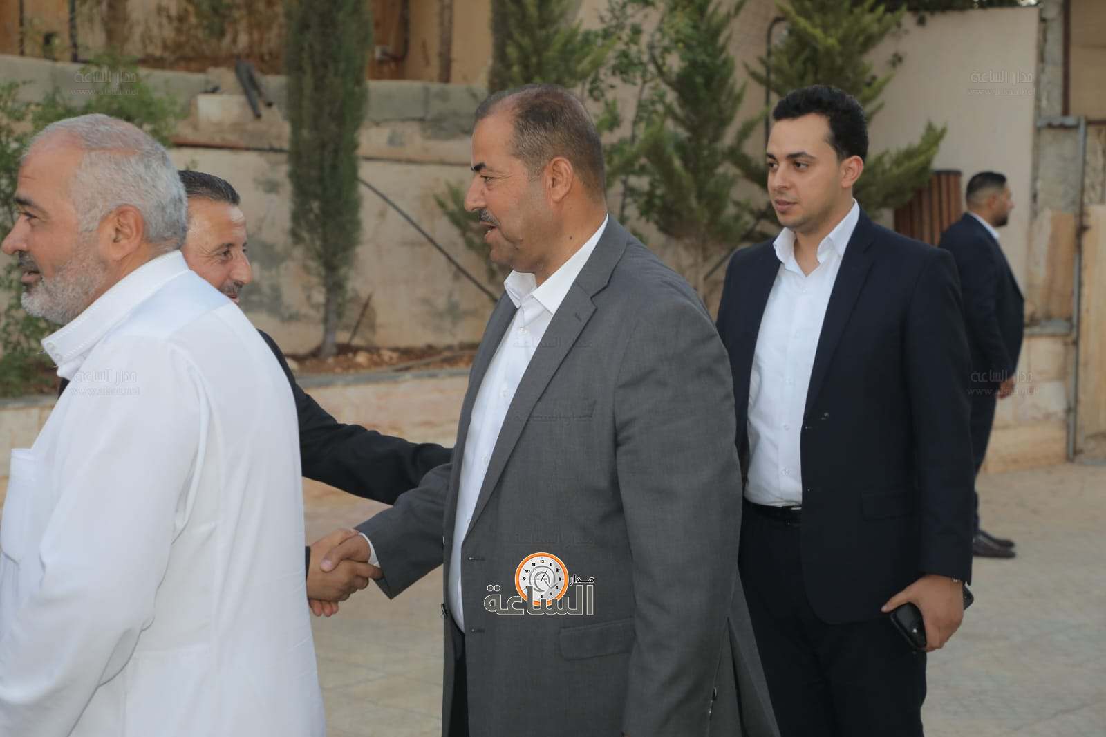 Madar Al-Saa Images 0.8307937284055221