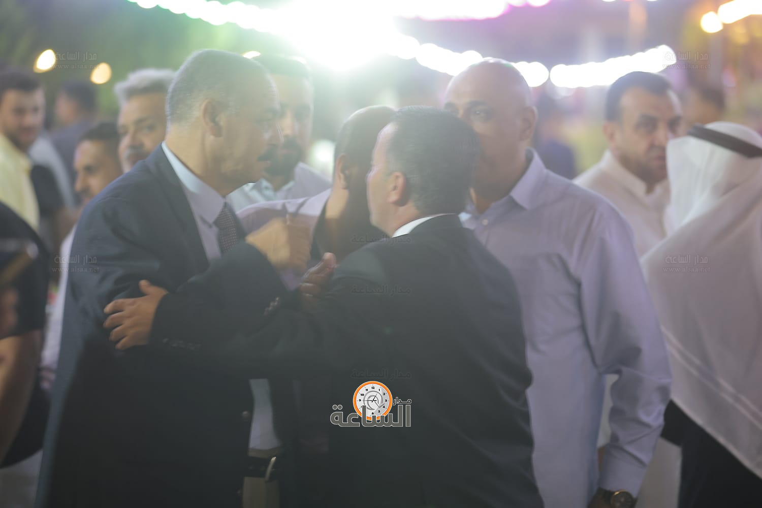 Madar Al-Saa Images 0.7464455910294434