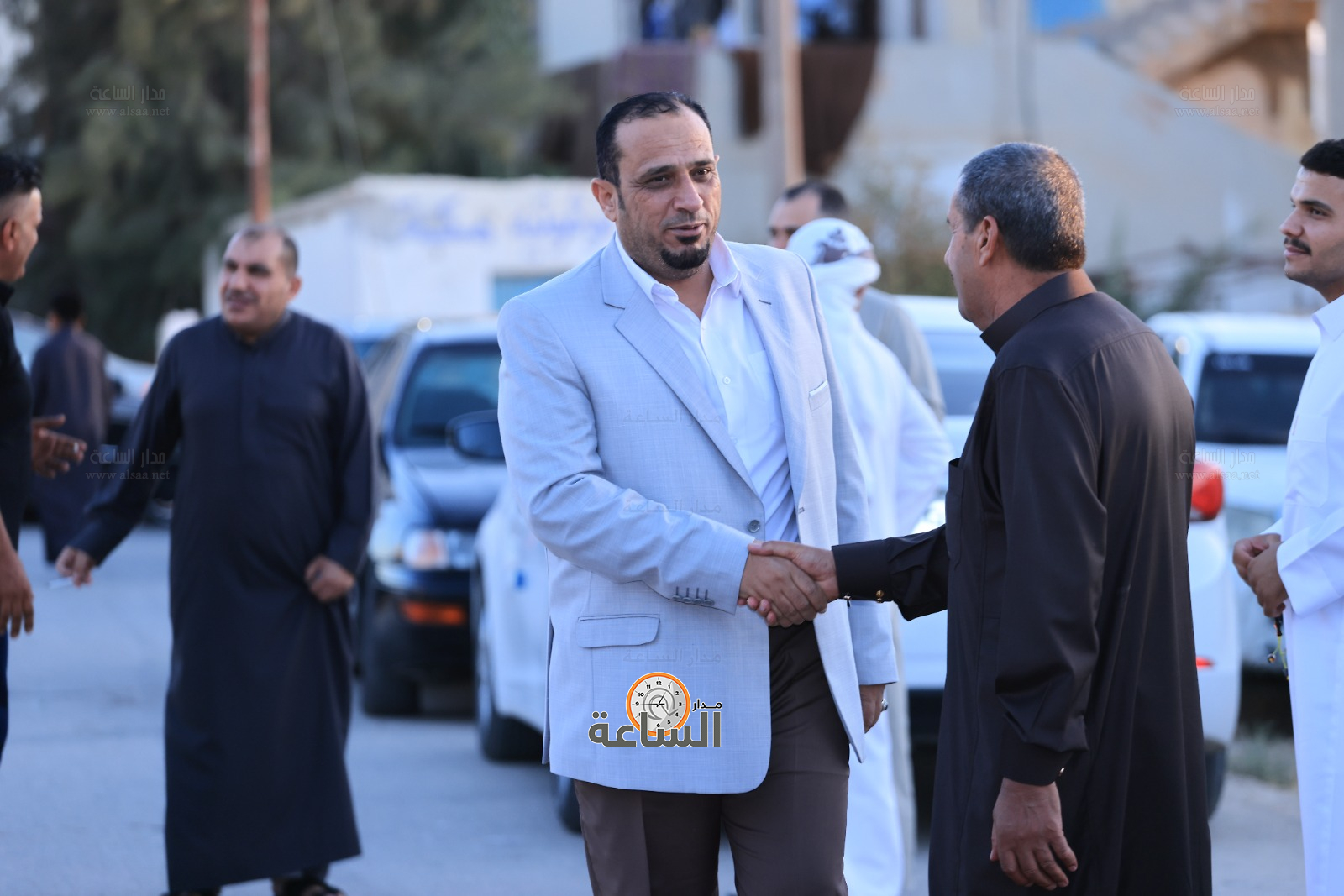 Madar Al-Saa Images 0.9572269159210139