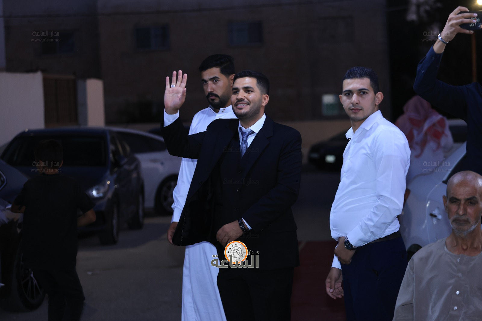 Madar Al-Saa Images 0.5298726250790382