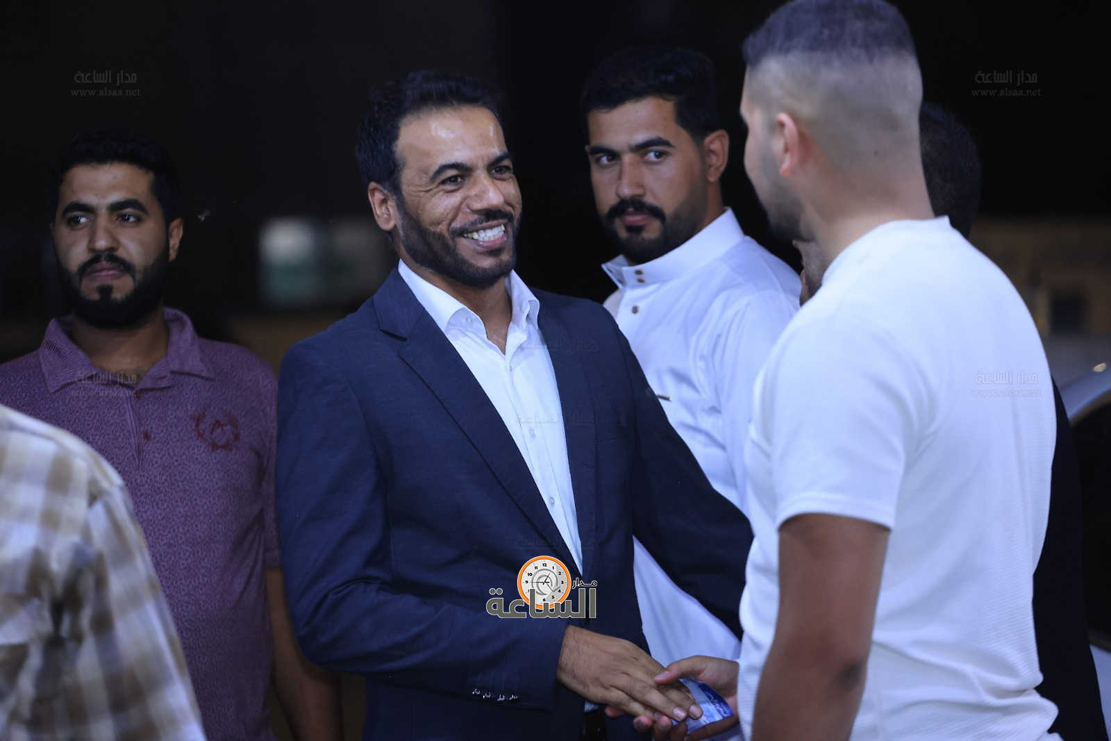 Madar Al-Saa Images 0.41929316382326565