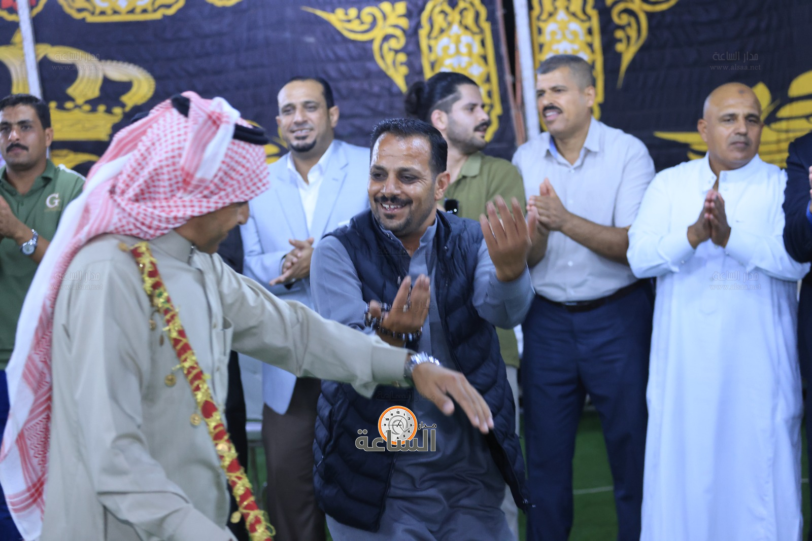 Madar Al-Saa Images 0.6210471120032355